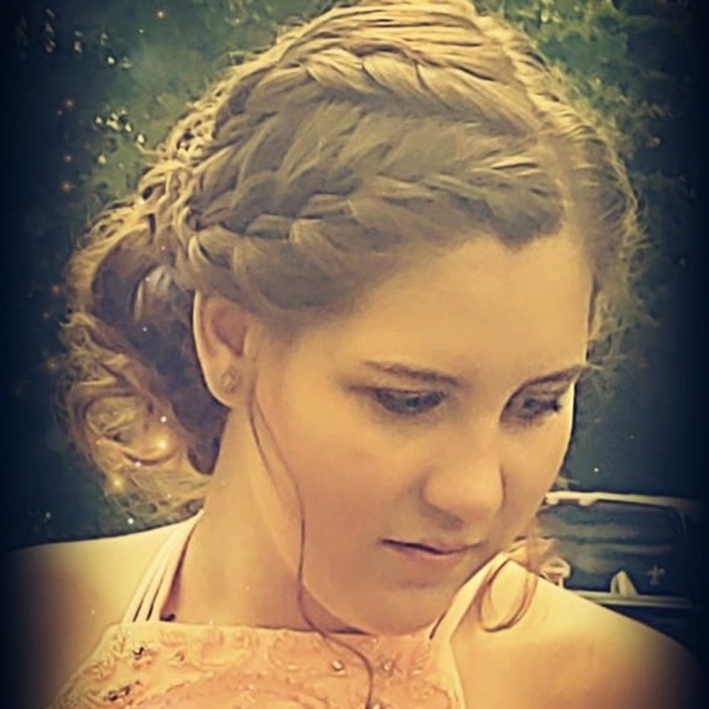 Meet your Posher, Sabrina